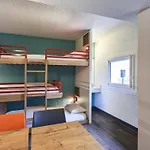 Hotelf1 Nimes Ouest * Νιμ