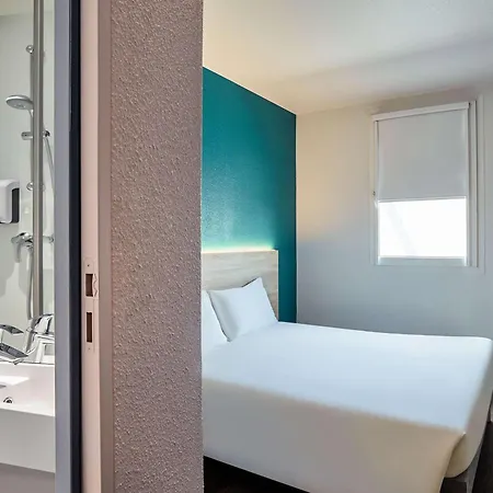 Hotel Hotelf1 Ouest *