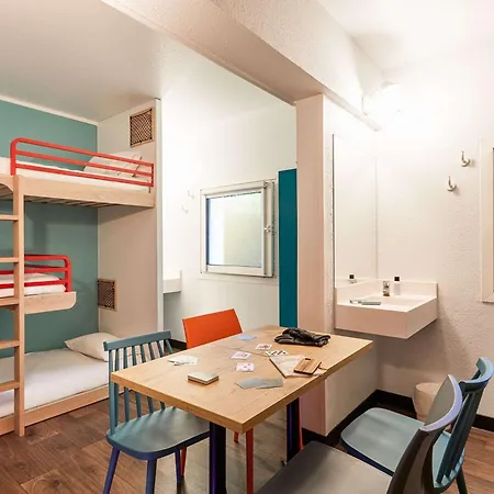 Hotelf1 Nimes Ouest Hotel
