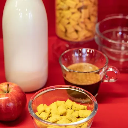 Hotelf1 Ouest * נים