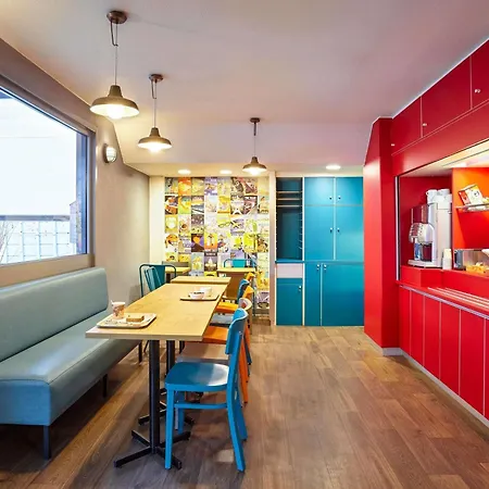 酒店 尼姆乌埃斯特f1酒店 尼姆