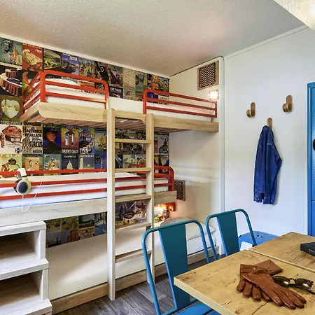 Hotelf1 Ouest * Nimes