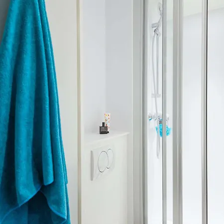 Hotelf1 Ouest Hotel Nimes