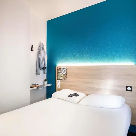 Hotelf1 Ouest Hotel