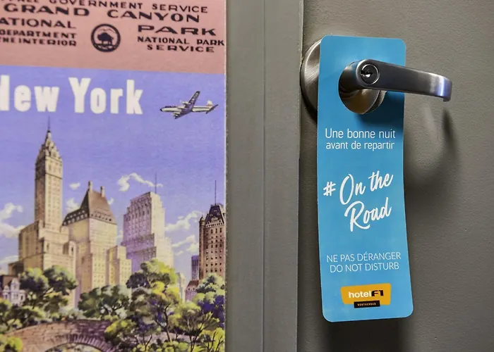 Hotelf1 Ouest Отель *