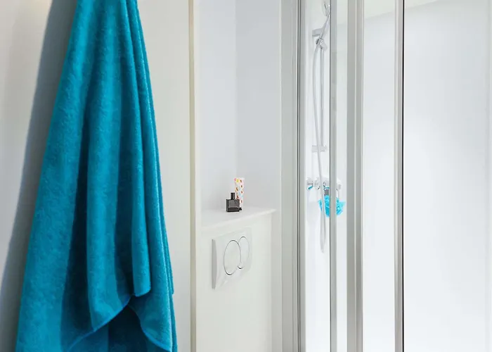 Hotelf1 Ouest Hotel Nîmes