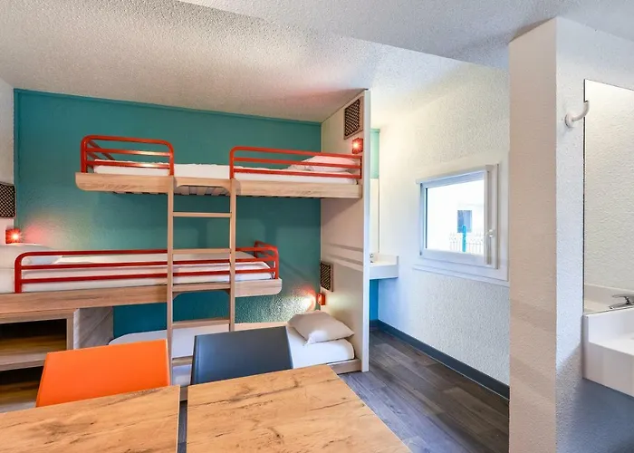 Hotelf1 Ouest Hotel *